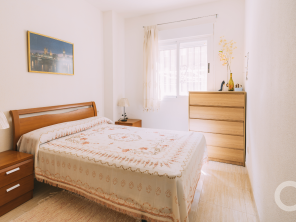 Bajo_oropesadelmar16